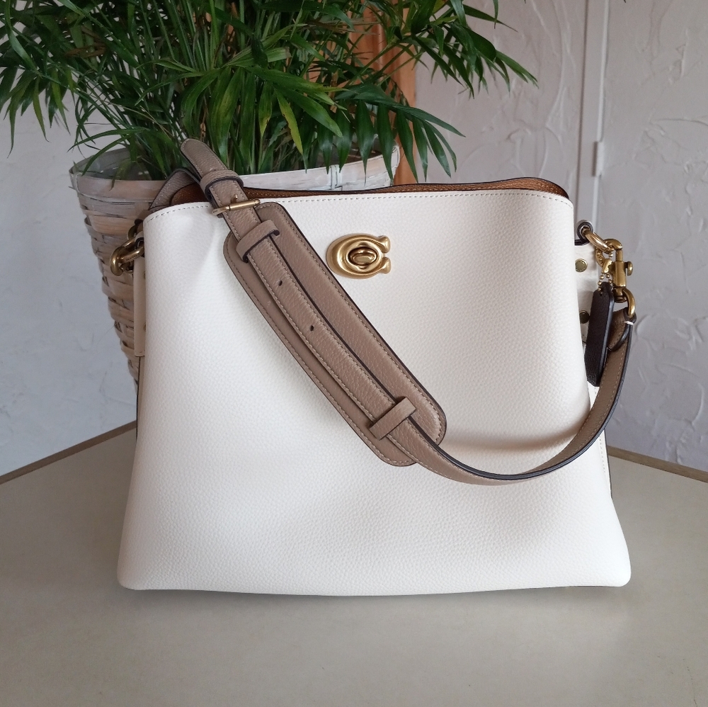 COACH Color-Block Leather Willow Shoulder Bag, like new!